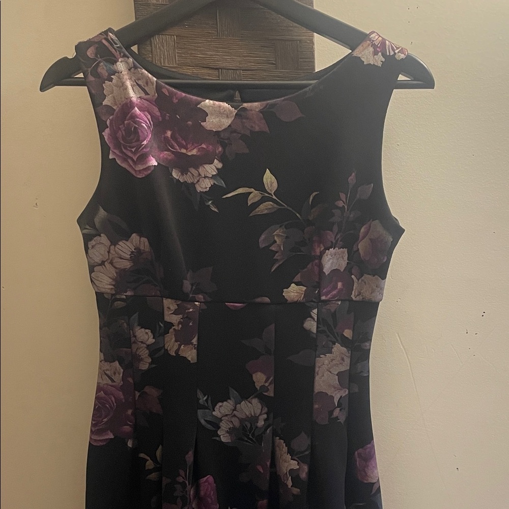 Enfocus Studio Black and Purple Floral Asymmetrical Dress - Picture 5 of 9